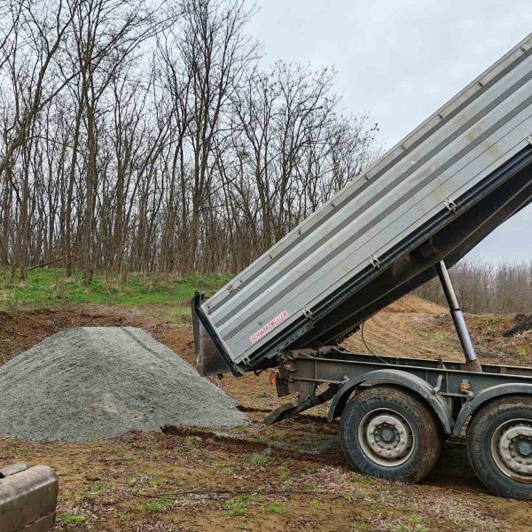 WhatsApp Image 2026 04 07 at 164441 17 55